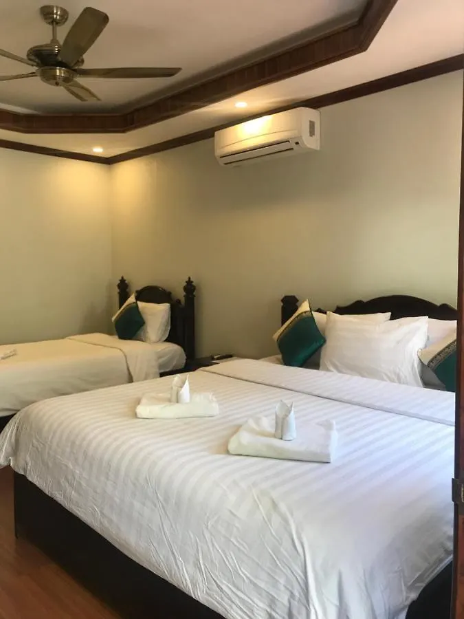Villa Meuang Lao Luang Prabang 2*,  Laos